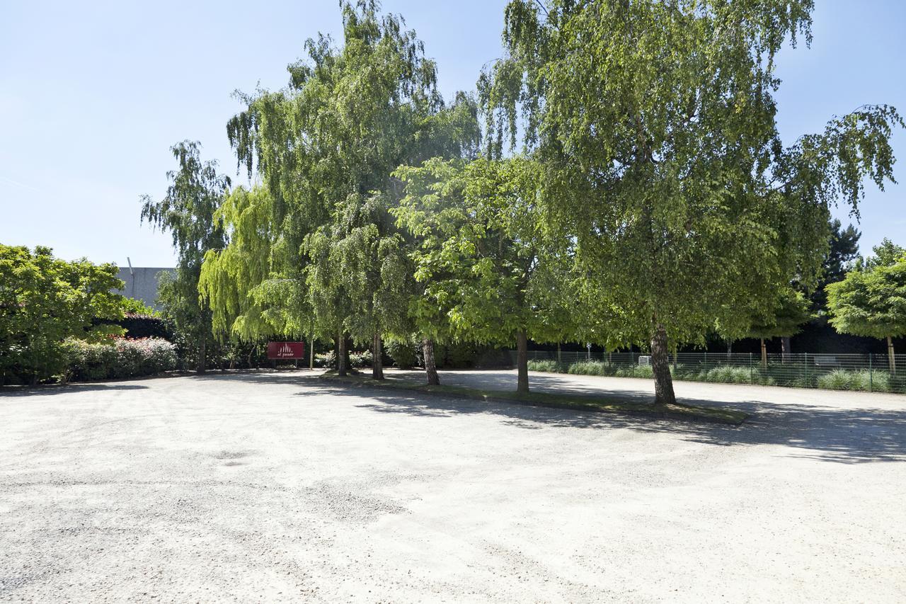 El Parador ทิลต์ ภายนอก รูปภาพ